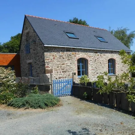 Familial Au Coeur De La Vallee Du Don Avec Jardin Clos, Activites Et Equipements Complets - Fr-1-306-1107 *