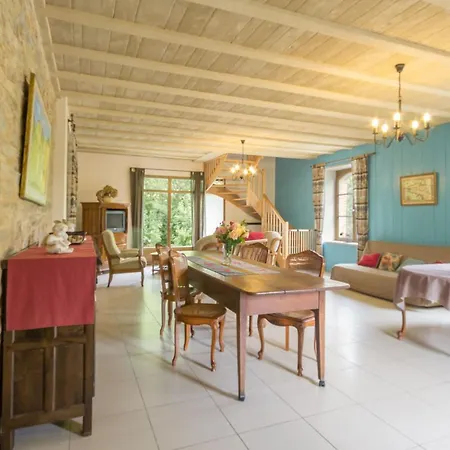 Vakantiehuis Familial Au Coeur De La Vallee Du Don Avec Jardin Clos, Activites Et Equipements Complets - Fr-1-306-1107 *