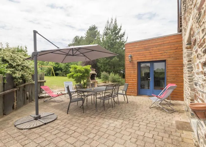 Familial Au Coeur De La Vallee Du Don Avec Jardin Clos, Activites Et Equipements Complets - Fr-1-306-1107 *